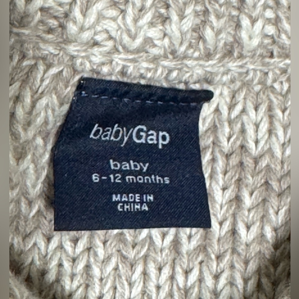 Baby Gap 6-12 Month Cotton Cable-Knit Sweater One-Piece Romper - Picture 5 of 10